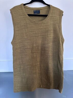 ASOS Men's Knit Sleeveless Tank in Olive-Tan